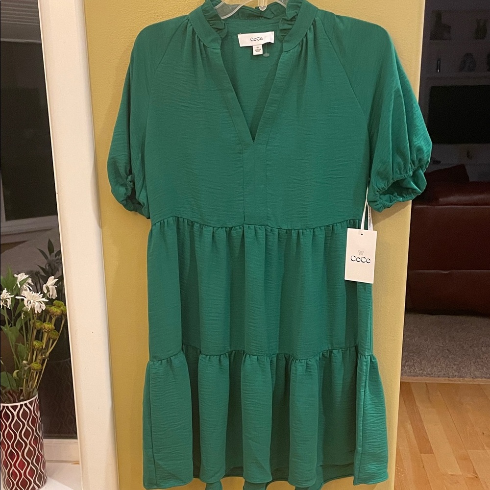 NWT CeCe Green Puff Sleeve Dress